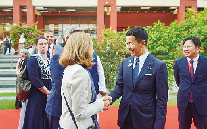 政治家達との集合写真